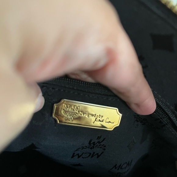 MCM BLACK HANDBAG - Picture 10 of 11